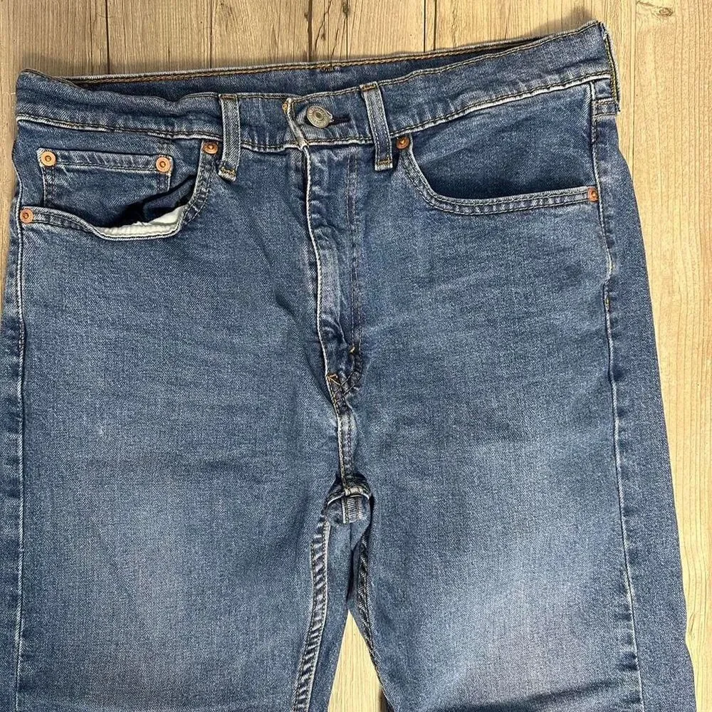Levi-s Men's Blue and Navy Jeans